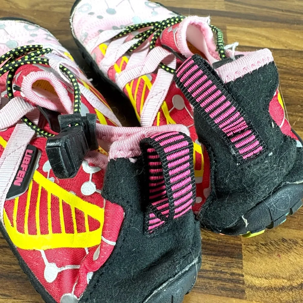 Fzzq Pink Water Shoes – Girls EUR 34 (Barefoot Style)